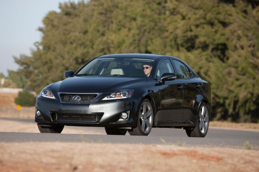  Lexus IS350 2011 года  (фото 16 из 39)